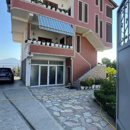Hill Haven Panzió Domje